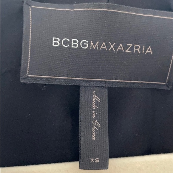 Gold, Short Sleeved Blazer - Picture 4 of 4